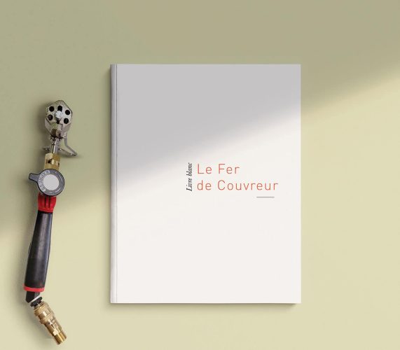 Le premier livre blanc sur le fer de couvreur by Express